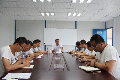 漢中分公司認真傳達建設集團干部大會精神