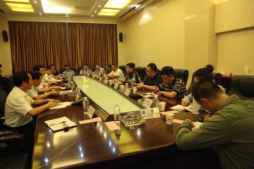 西安市經(jīng)開區(qū)公安分局湯天政委一行蒞臨建設(shè)集團對接交流工作