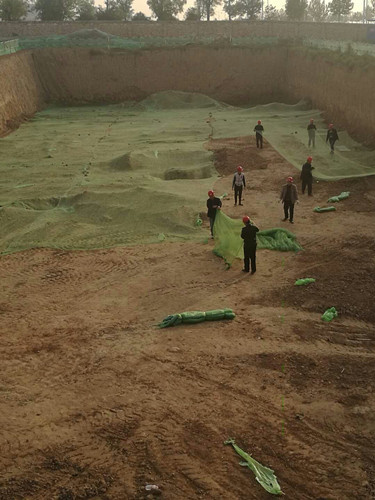 天工公司銅川新區(qū)項(xiàng)目部清源小區(qū)工地保衛(wèi)藍(lán)天見行動(dòng)