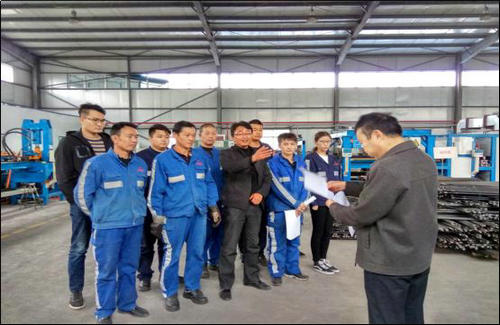 洗選煤運營公司礦山支護材料加工廠開展安全生產應急救援