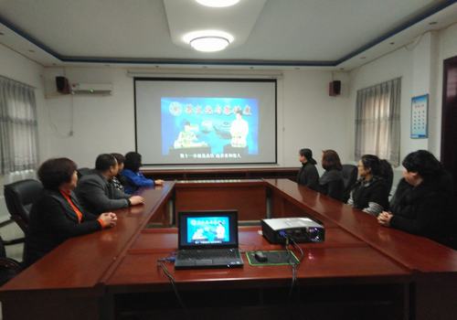 設備租賃中心女職工歡度“三八”婦女節