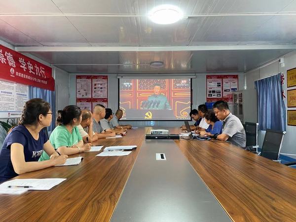 陜煤建設(shè)韓城分公司土建六項(xiàng)目部持續(xù)開展“學(xué)黨史強(qiáng)內(nèi)功 抓安全提增效”活動(dòng)