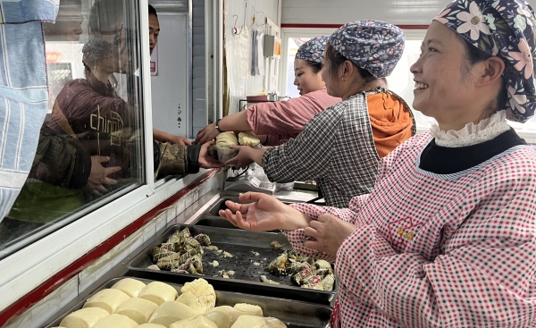 陜煤礦建三公司天山（二號井）項目部：“端午節”遇上“安全月”，“粽”享安全