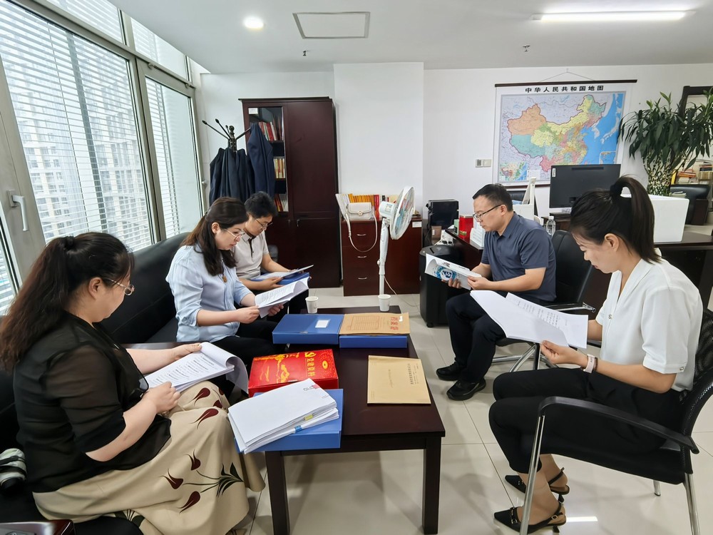 陜煤建設集團企業管理部黨支部赴陜煤物資集團第一黨支部開展對標交流學習