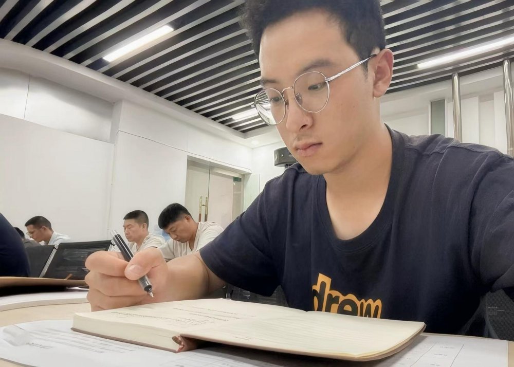 陜煤建設煤礦運營服務分公司:煤海新兵的成長注腳 青春與建設的雙向奔赴