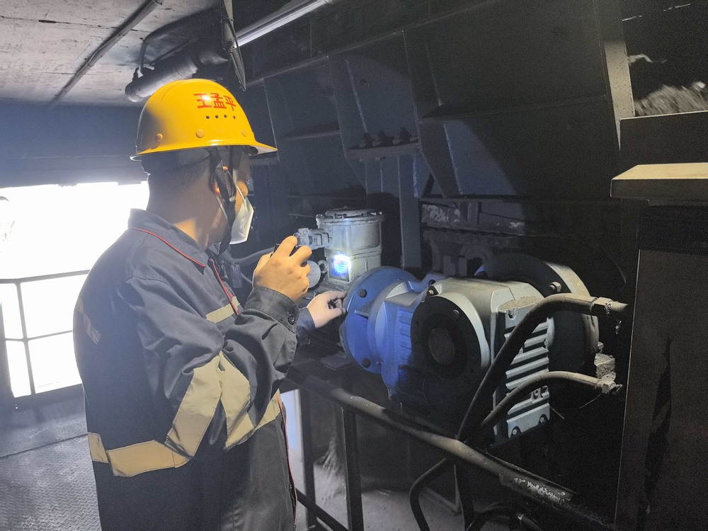 陜煤建設洗選煤運營公司澄合山陽運營項目部:國慶堅守,奉獻亦無聲