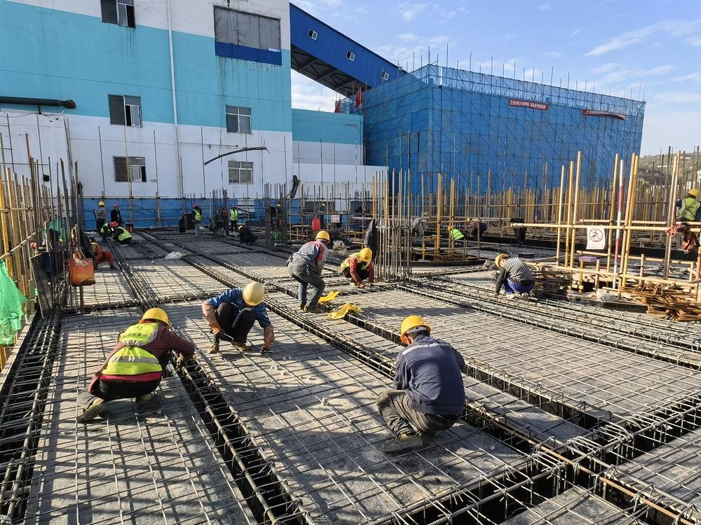 陜煤建設(shè)渭南分公司第三項目部:搶抓施工黃金期沖刺年底收官戰(zhàn)