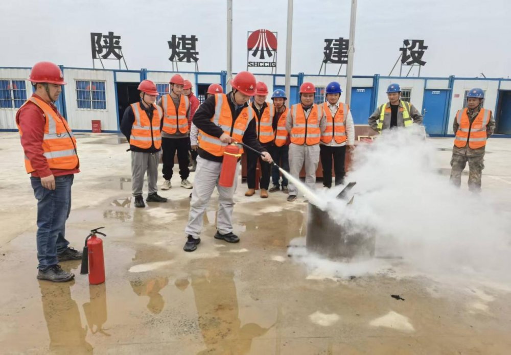 陜煤建設(shè)西北分公司：雙措并舉筑防線(xiàn) 安全護(hù)航促生產(chǎn)