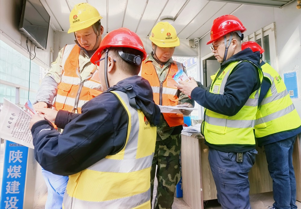 陜煤建設新龍城直屬項目部:安全“不打烊”,消防“常在線”