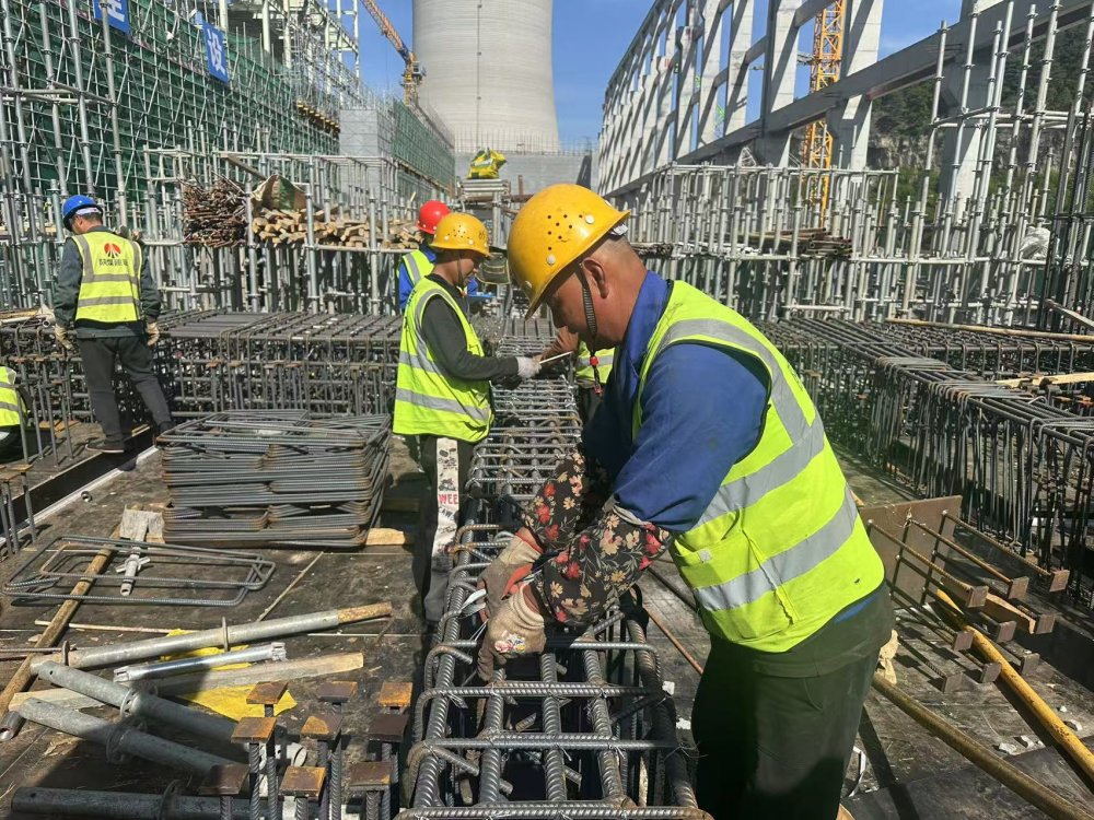 陜煤建設黃陵電廠項目：以班組為基，筑牢工程建設“質量安全防線”