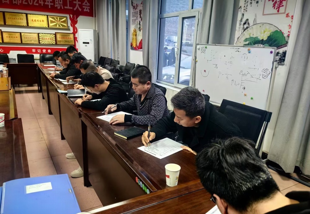 陜煤建設(shè)洗選煤運(yùn)營(yíng)公司檸條塔運(yùn)營(yíng)項(xiàng)目部： 百日攻堅(jiān)筑防線(xiàn)   實(shí)干篤行保安全