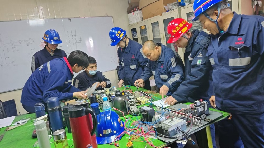 陜煤建設(shè)洗選煤運營公司紅柳林洗煤廠項目部:三防攻堅不松懈 奮力護航保安全