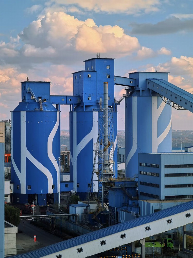 神木冬韻里,藏著最動人的煙火與擔當