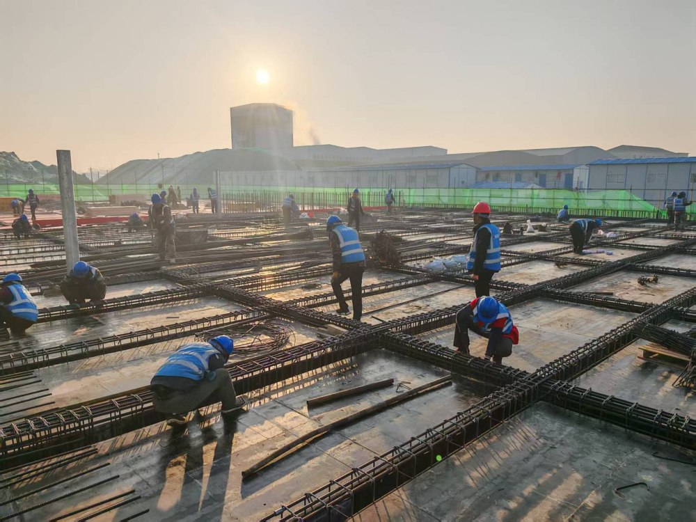奮戰十八晝夜,澆筑信陽新篇章