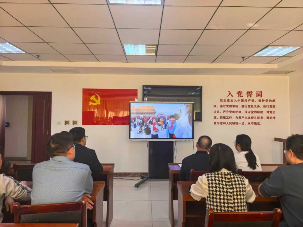 陜煤建設煤礦運營服務分公司:提醒加警示 筑牢廉潔過節防線