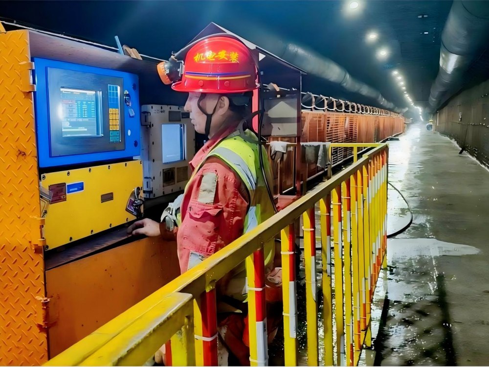 陜煤建設機電安裝公司：春節堅守保工期，奉獻擔當寫新篇！