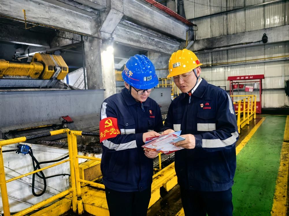 陜煤建設(shè)洗選煤運(yùn)營公司:深學(xué)篤行兩會(huì)精神 筑牢安全發(fā)展防線?