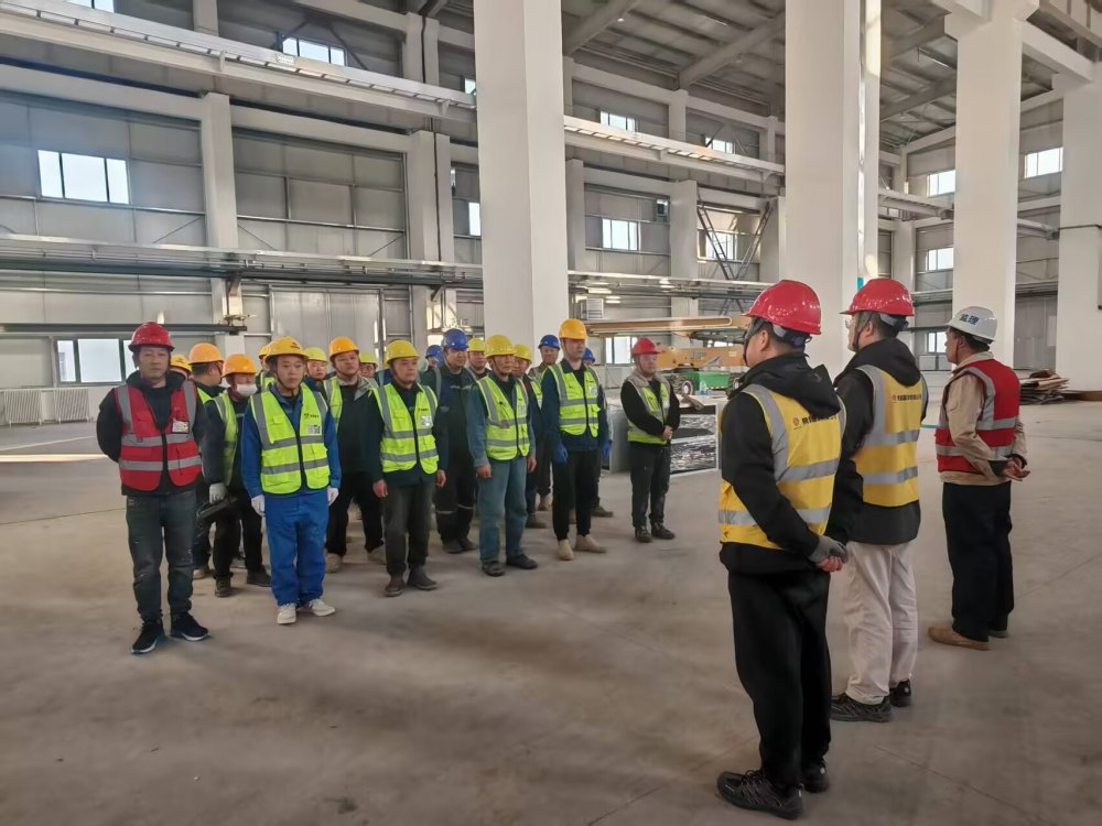 陜煤建設(shè)銅煤公司第十三項(xiàng)目部:春潮涌動(dòng)啟新程?實(shí)干攻堅(jiān)筑精品